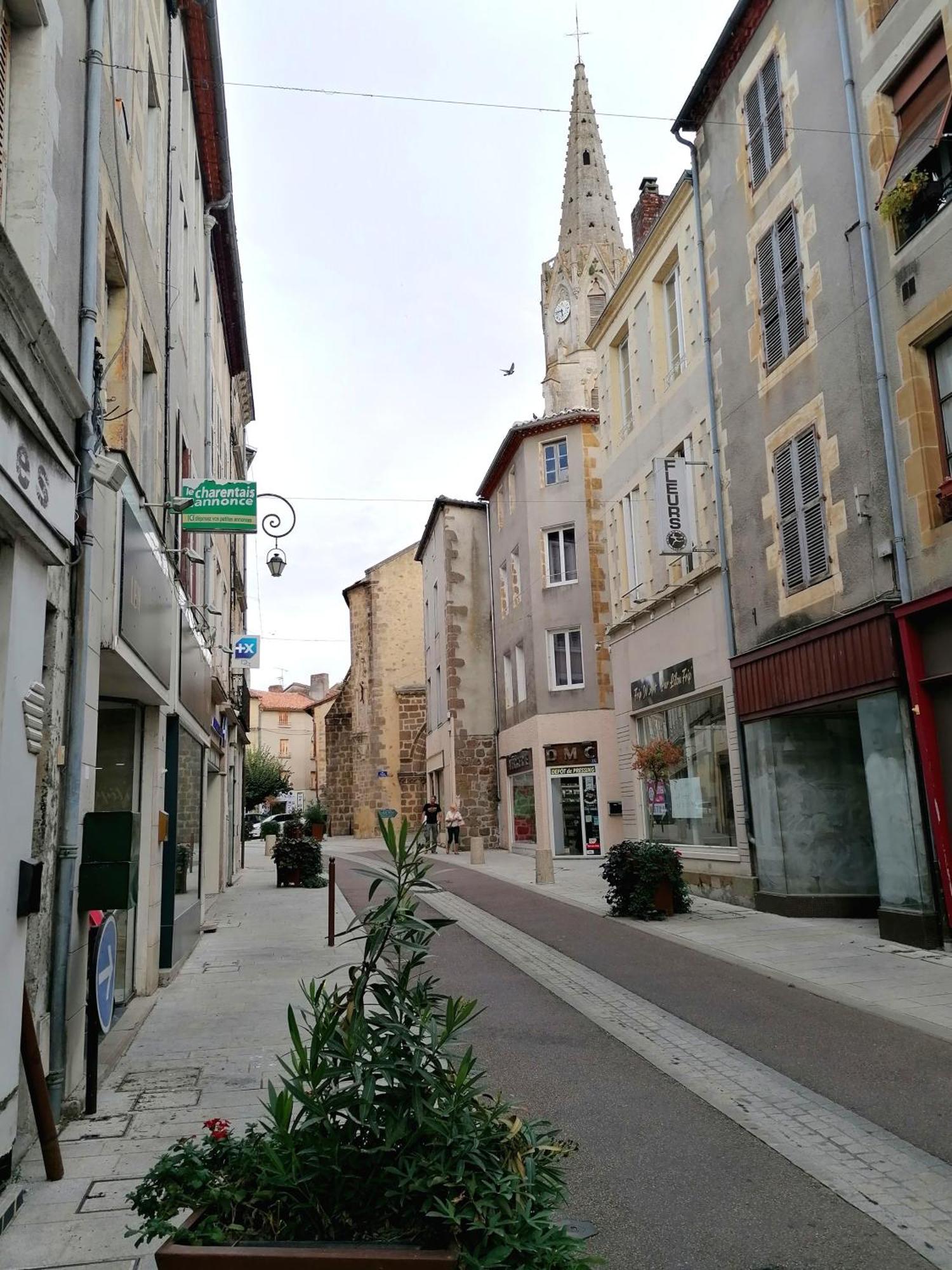 Le Verger Du Paradis Beaulieu-sur-Sonnette ภายนอก รูปภาพ